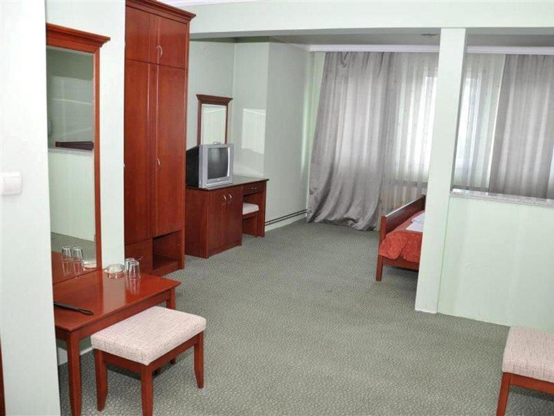 Hotel Atlas Νόβι Πάζαρ Εξωτερικό φωτογραφία