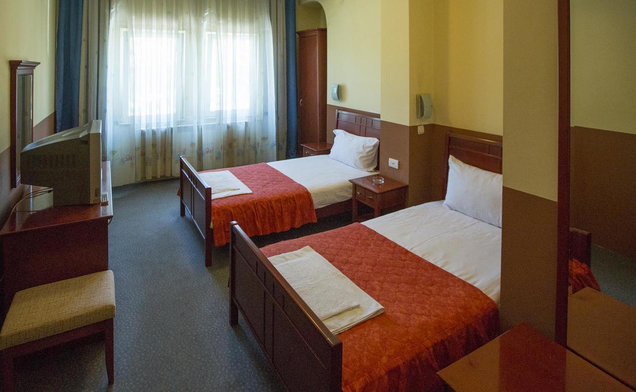 Hotel Atlas Νόβι Πάζαρ Εξωτερικό φωτογραφία